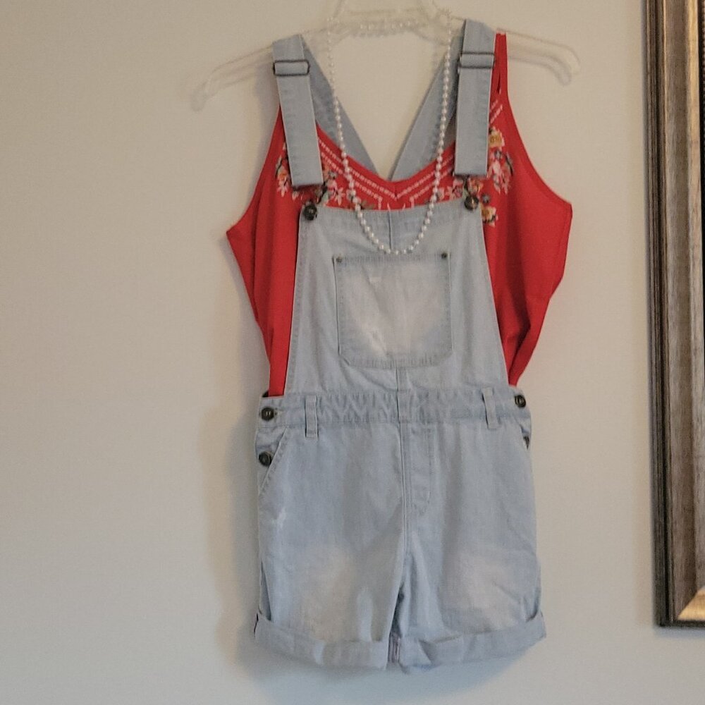 HangTen Distressed Denim Faded Blue Jean Overall Shortall Shorts. Sz: Small